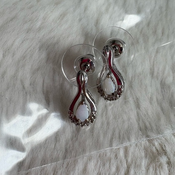 Opal 925 Sterling Silver Earrings - Picture 1 of 4
